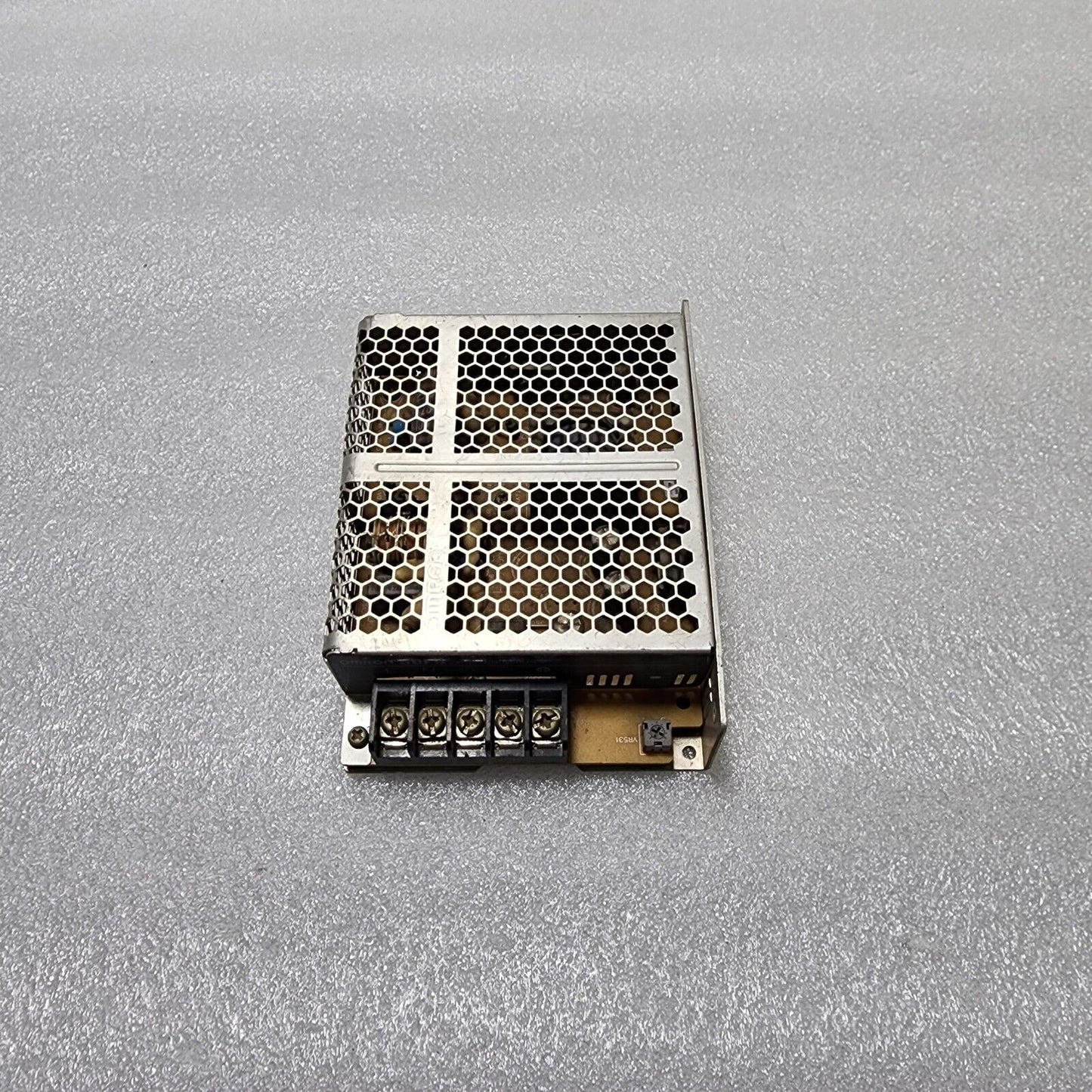 OMRON S8FS-C05024 POWER SUPPLY 24VDC 2.2A