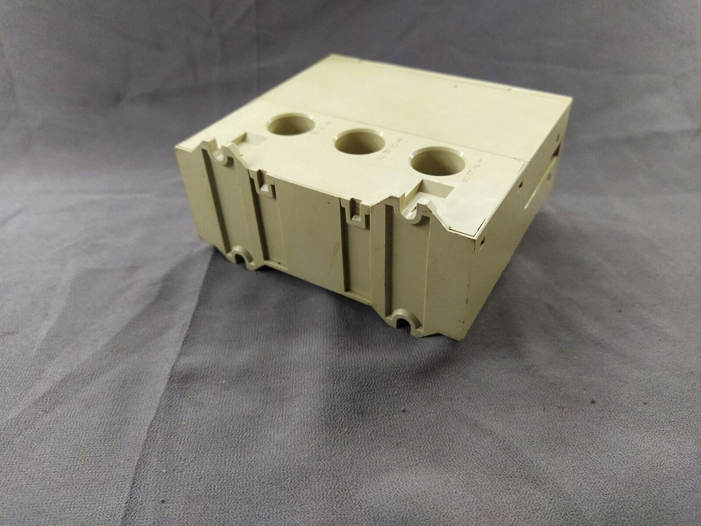 Omron K2CM 4LA Motor Relay 400-440 VAC K2CM4LA