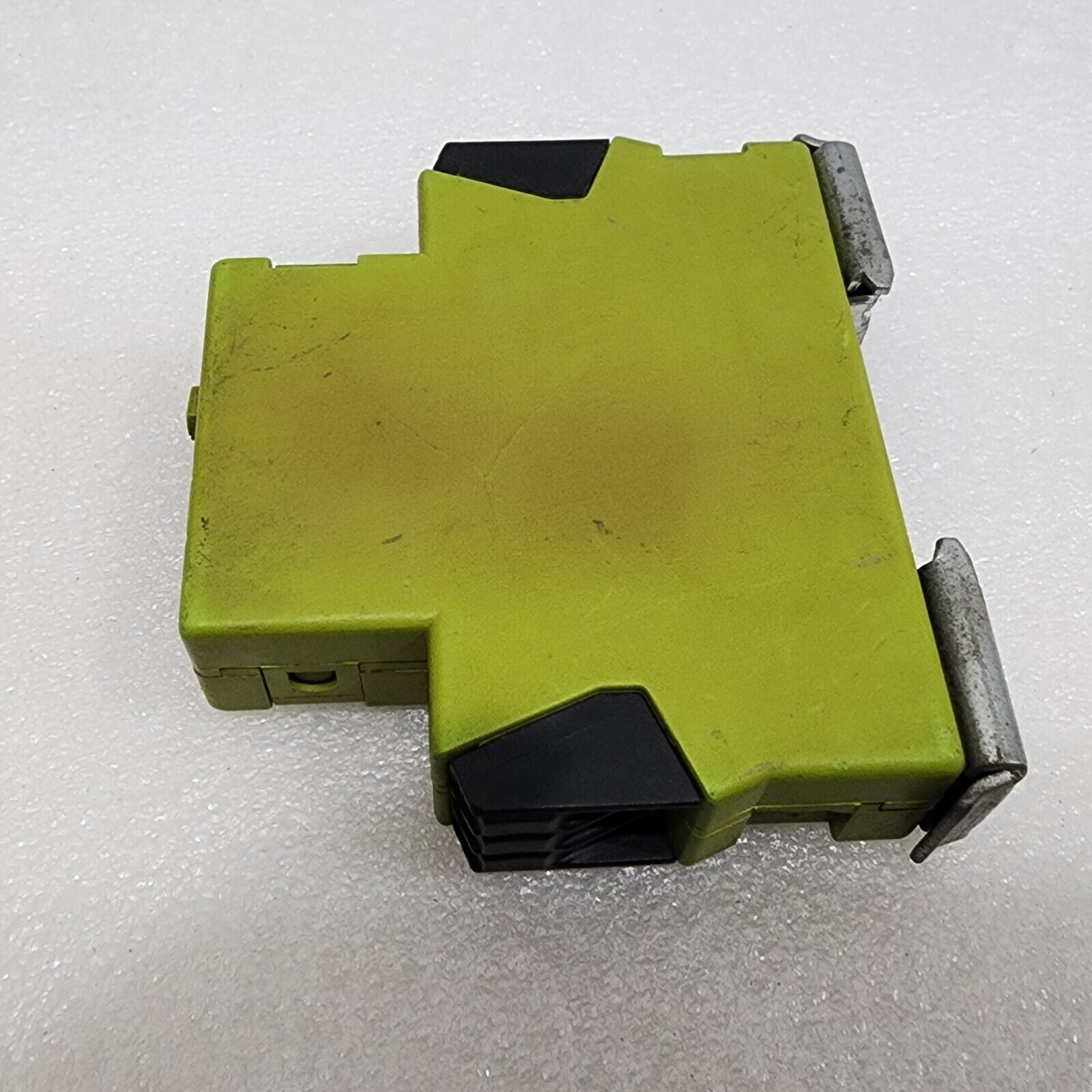 TELE CR1 MULTIFUNCTION TIMER 24-240VAC/DC