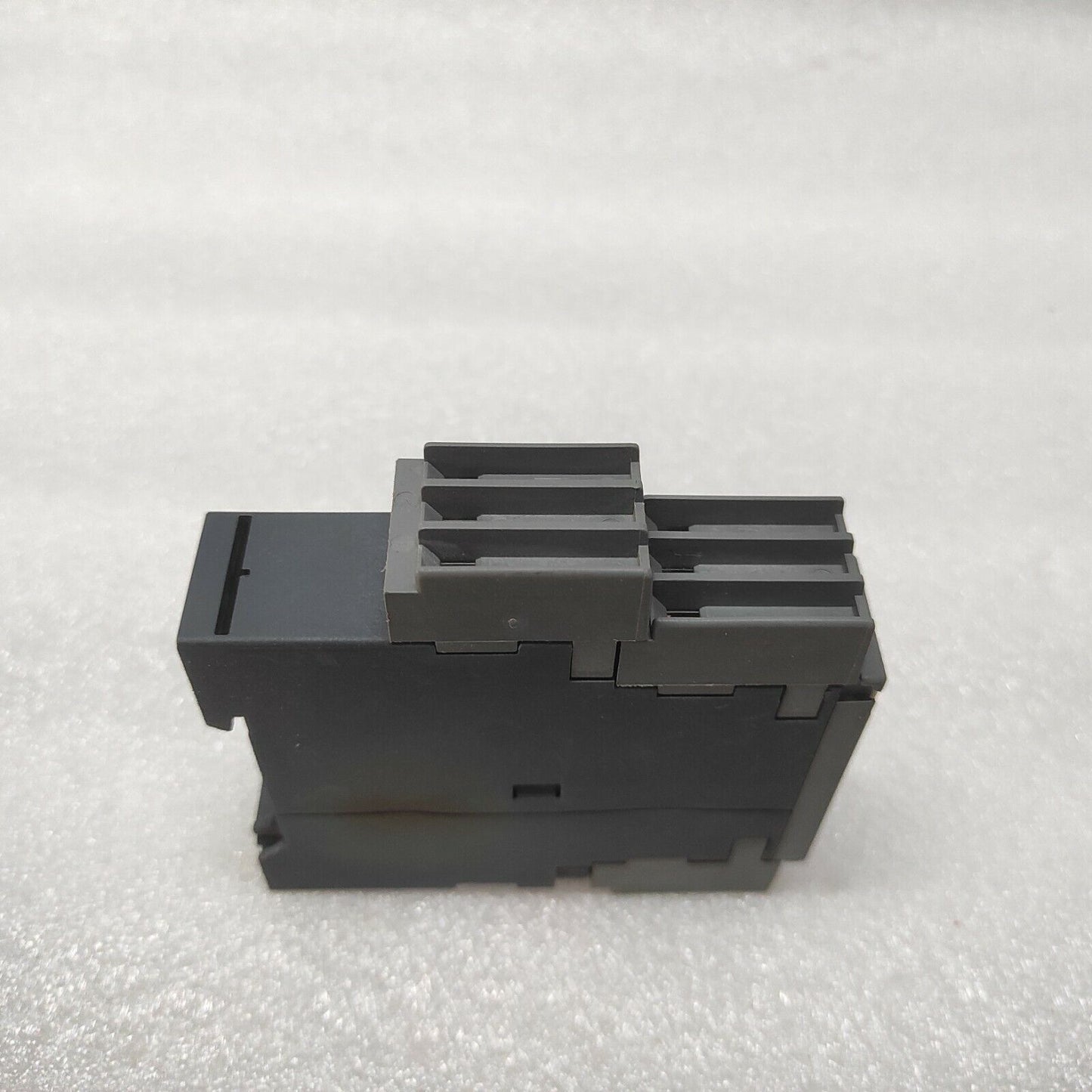 ABB C505.02 THERMISTOR PROTECTION RELAY 1SAR600011R0002 