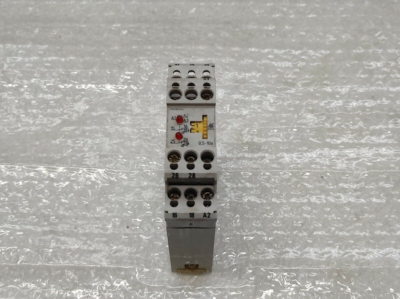 Dold MK 9989.72/024 Electronic Timer 0030945 220-240VAC/24V AC-DC