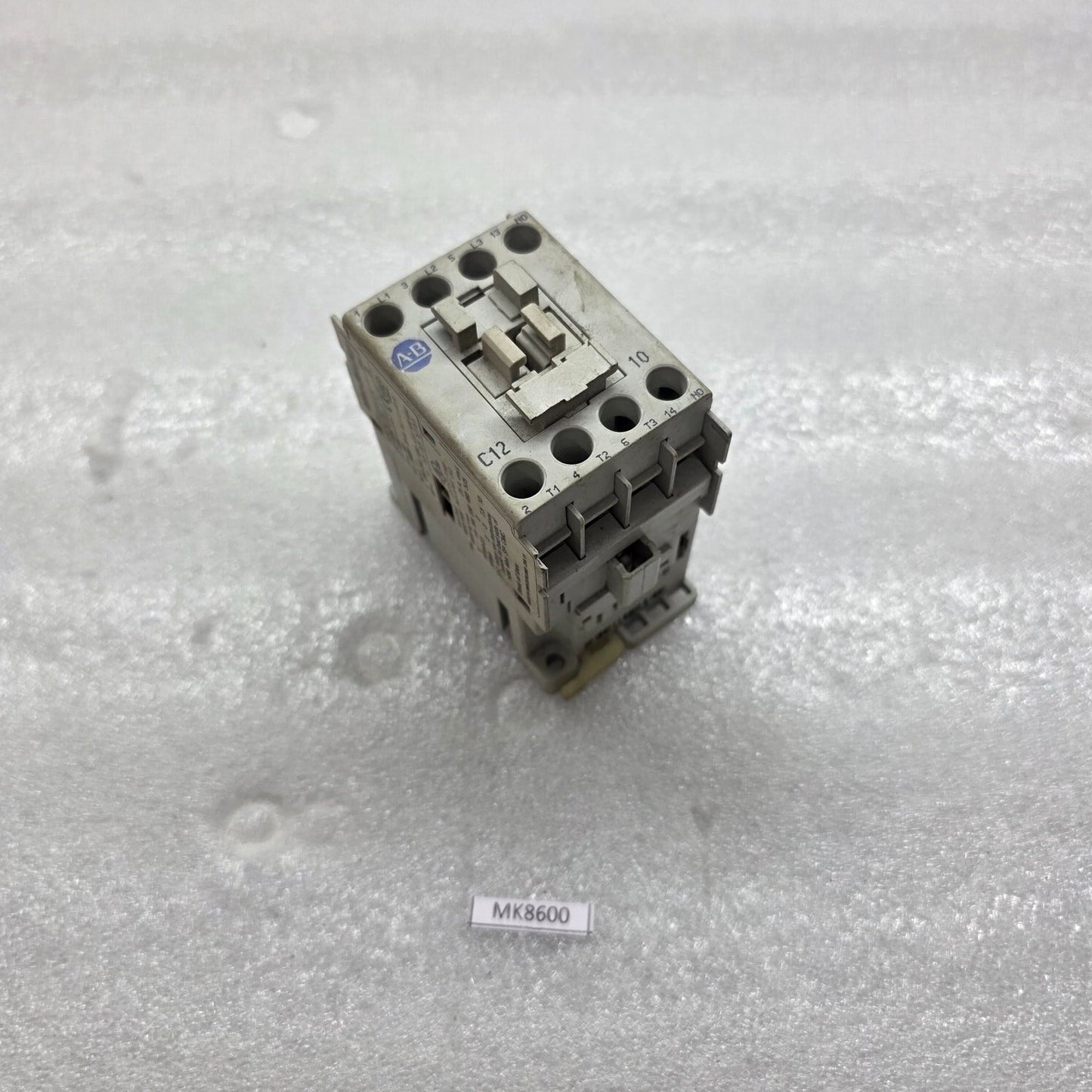 ALLEN BRADLEY CAT 100-C12-10 SER A CONTACTOR COIL VOLTAGE 48V