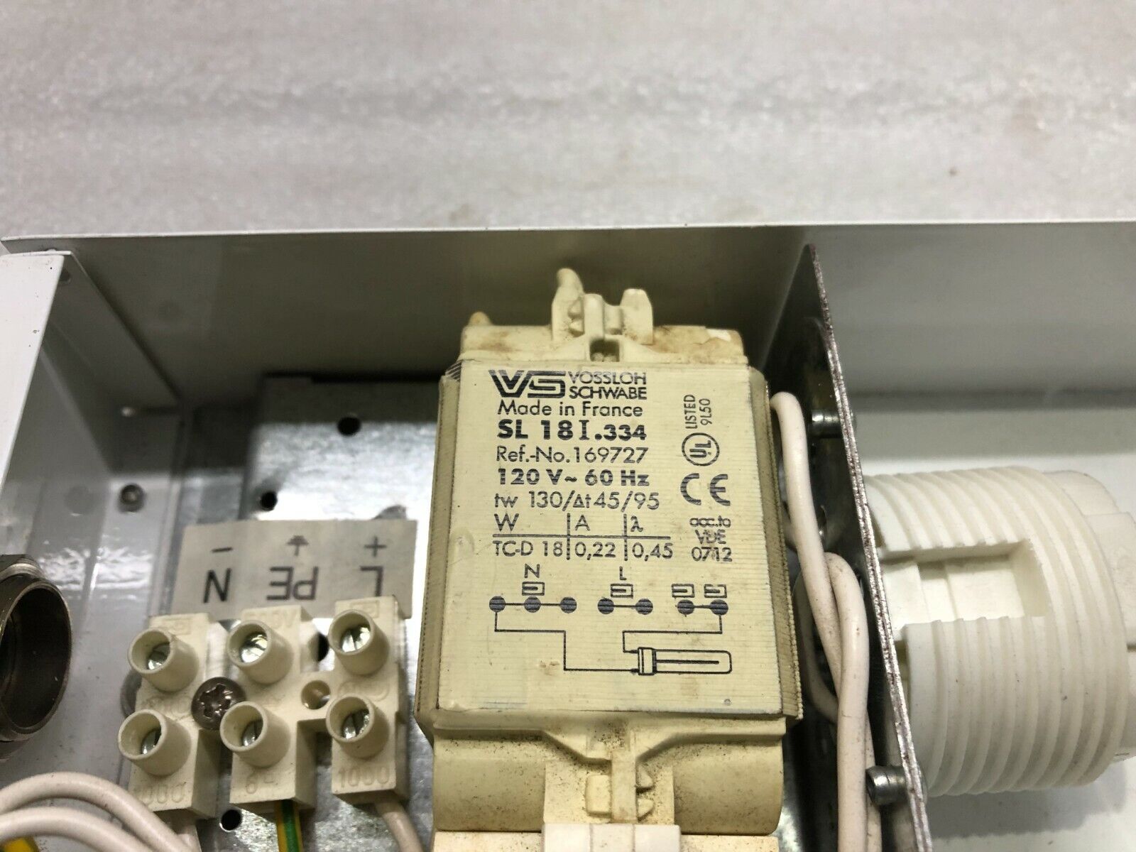 AQUA SIGNAL 0860154/120 18W 120V VOSSLOH SCHWABE SL 18I.334 