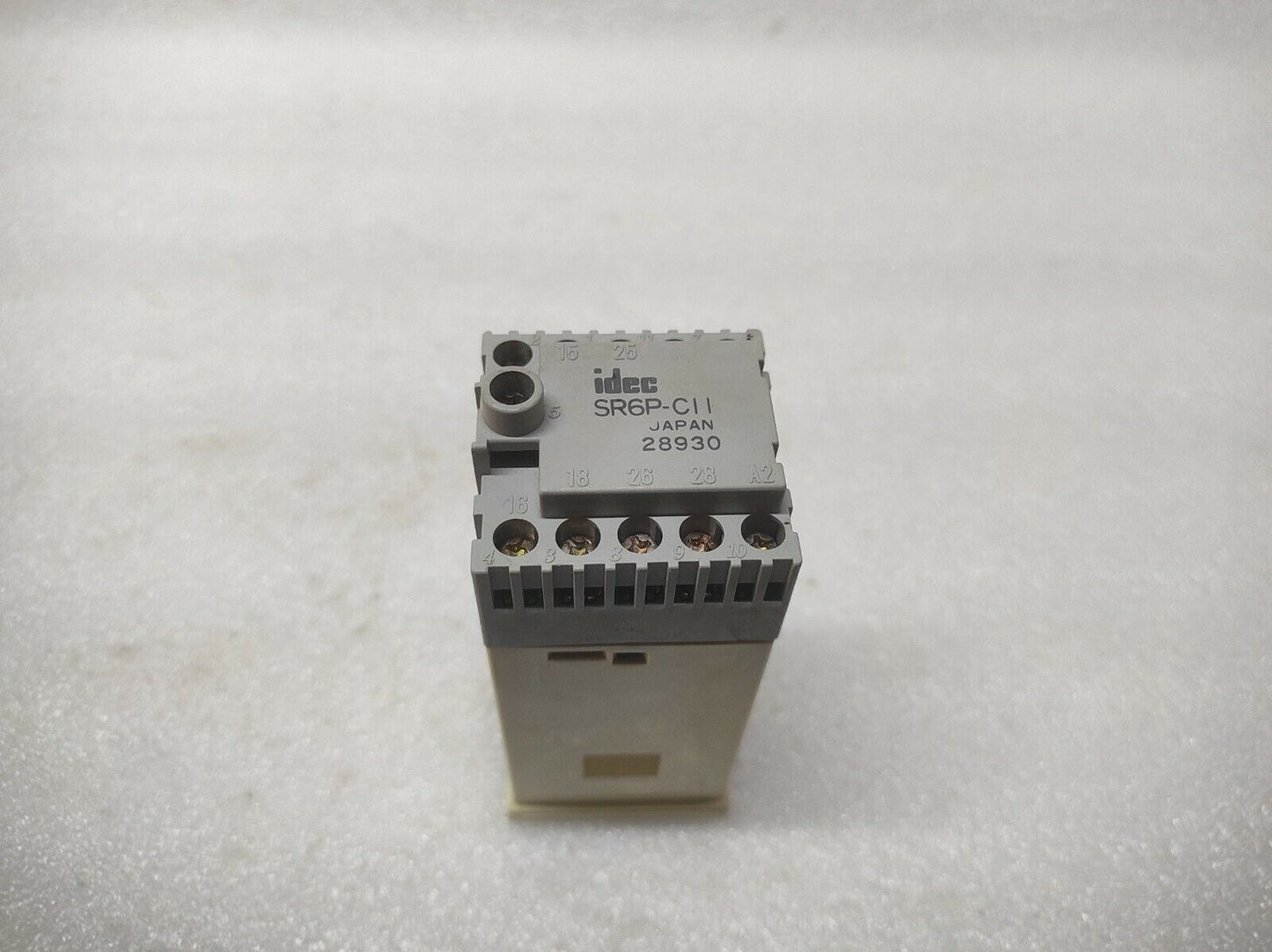 FUJI ELECTRIC PZY4 TEMPERATURE CONTROLLER 85-265V