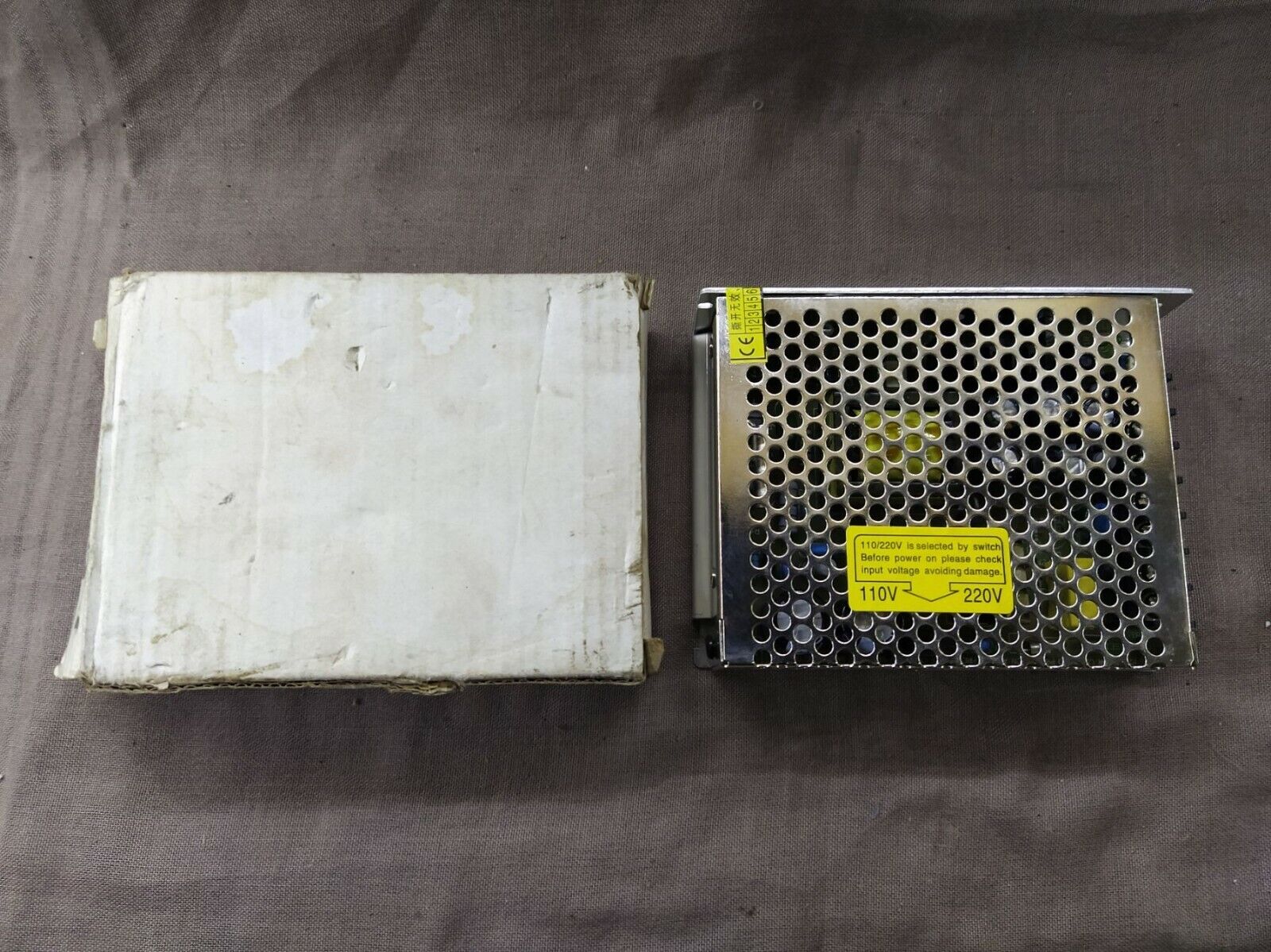 Tnznl D-30A Power Supply Output 5VDC/12VDC