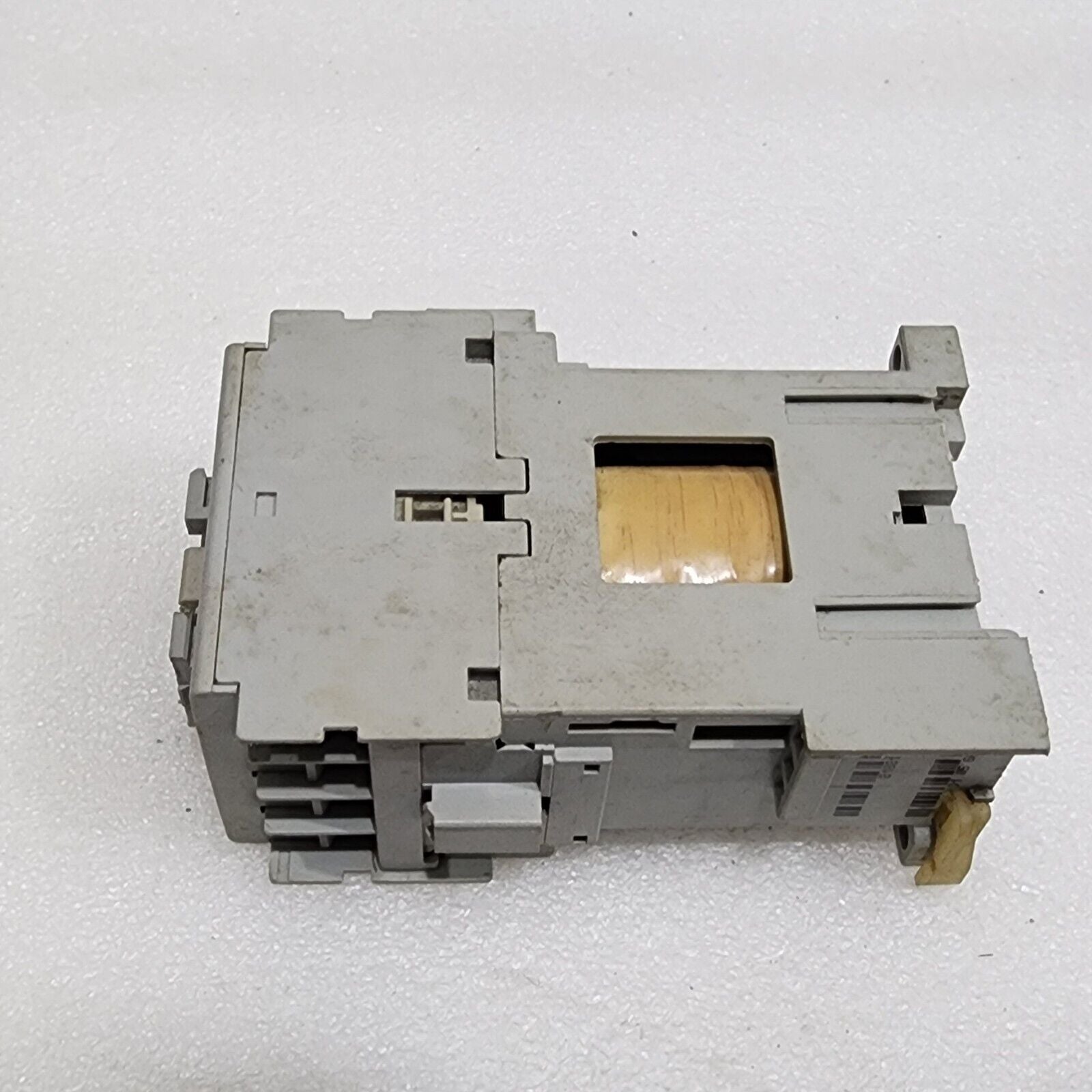 ALLEN BRADLEY C16 CAT 100-C16Z-10-B MAGNETIC CONTACTOR 24VDC