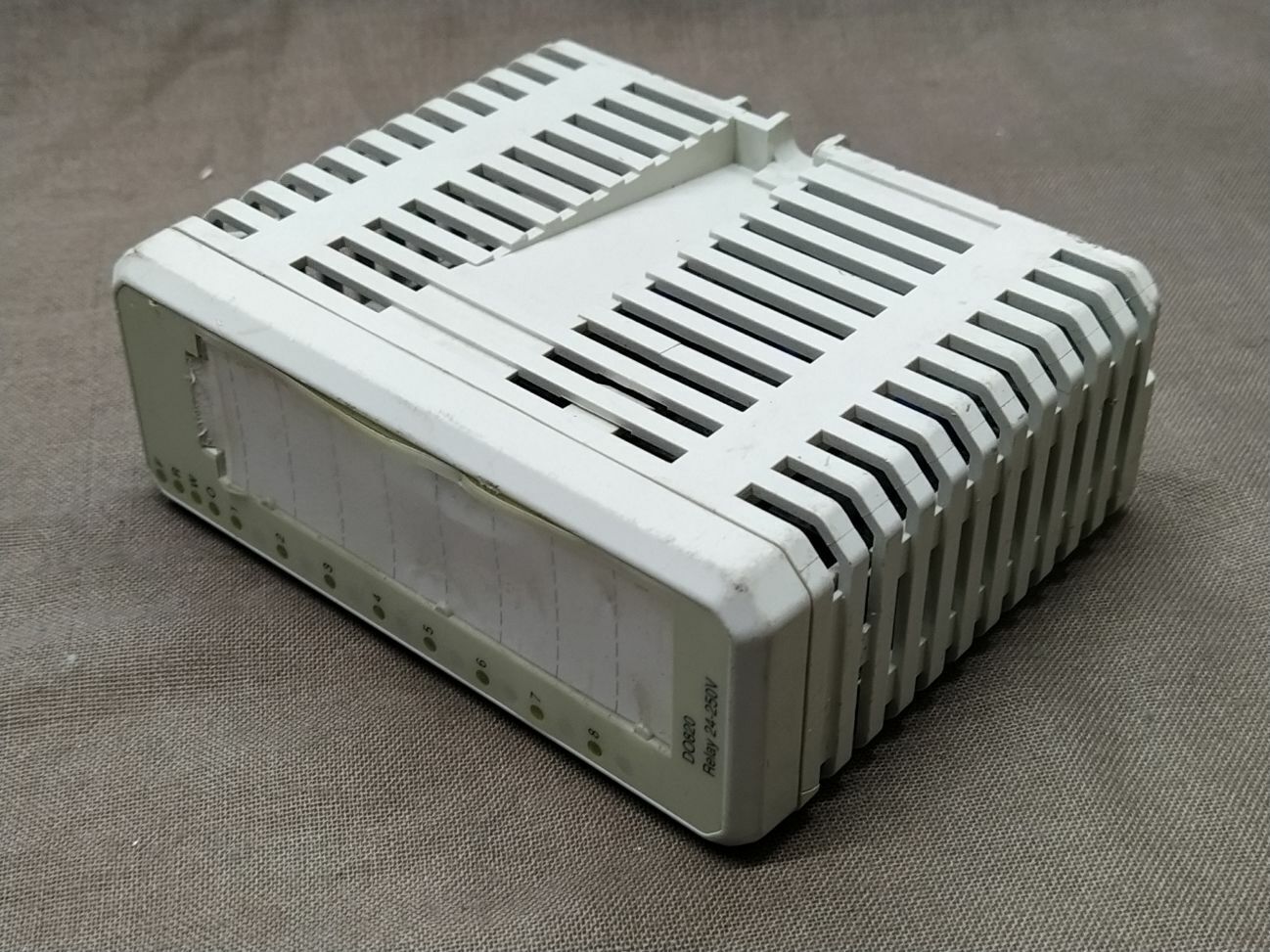 ABB DO820 Digital Output Relay 3BSE008514R1