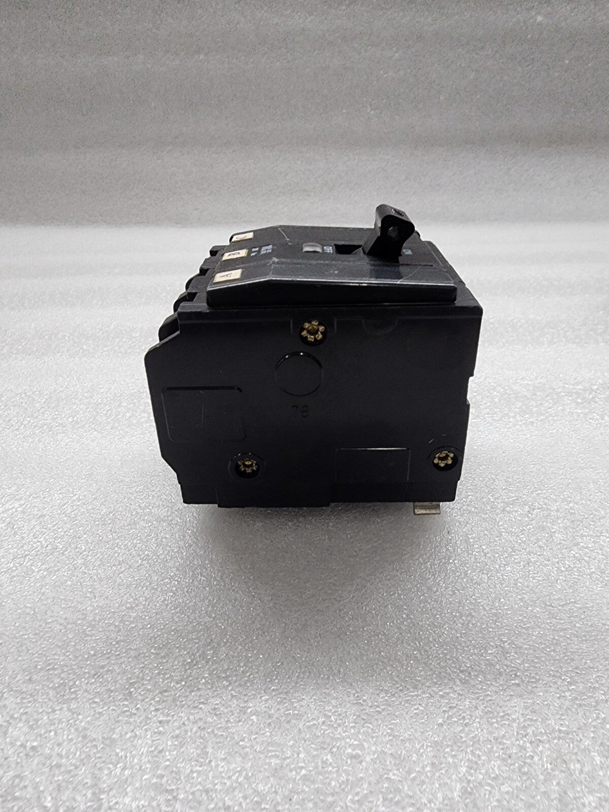 SQUARE D NE-6295 3-POLE CIRCUIT BREAKER 60A