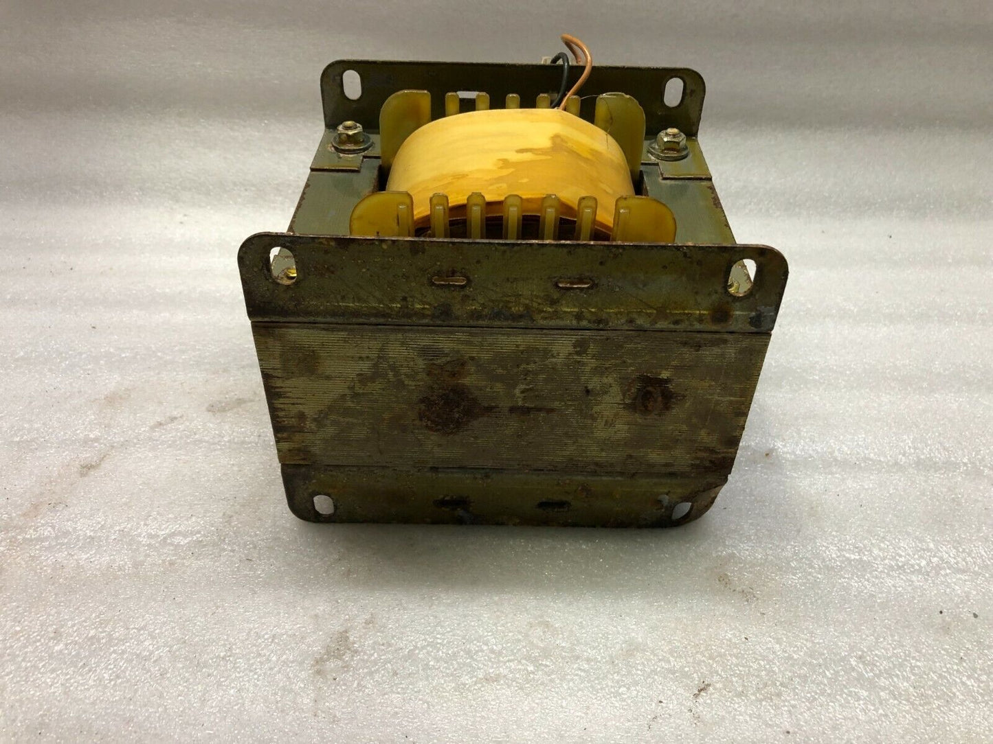 STAR DELTA EI-24188 1000VA TRANSFORMER 480V TO 240V