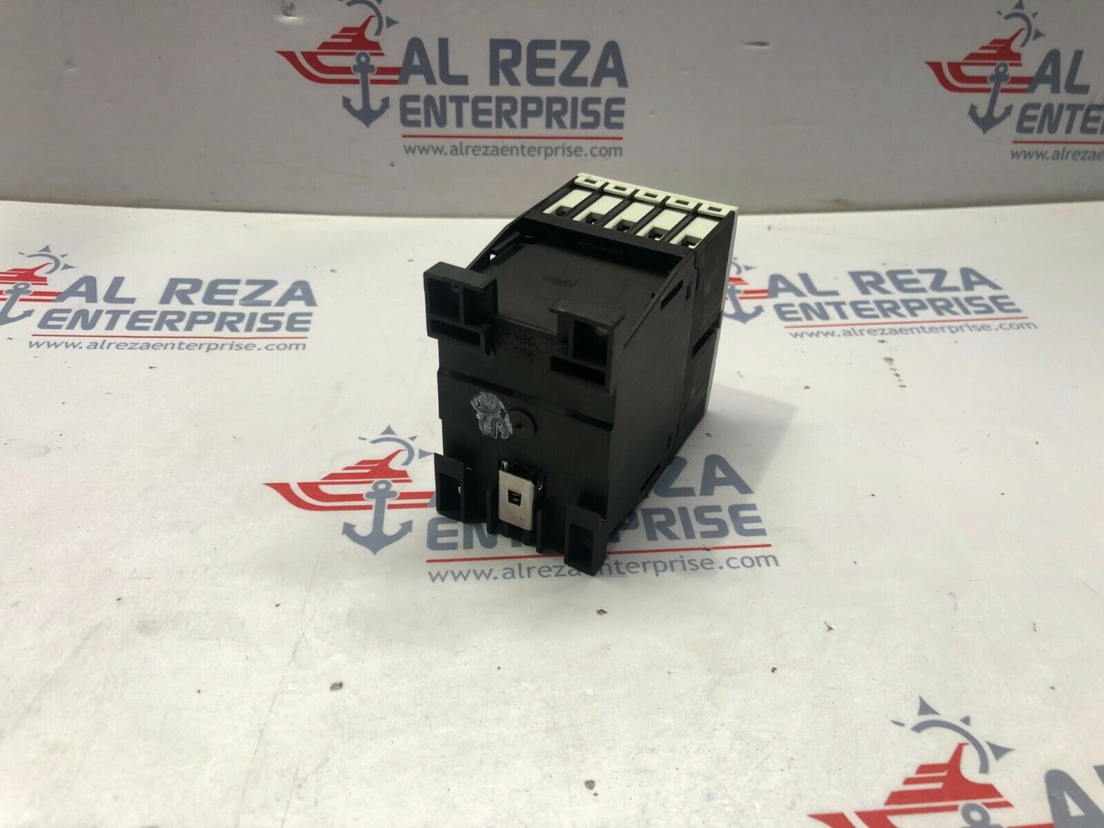 EATON DIL M9-10 3-POLE CONTACTOR XTCE009B10 110V