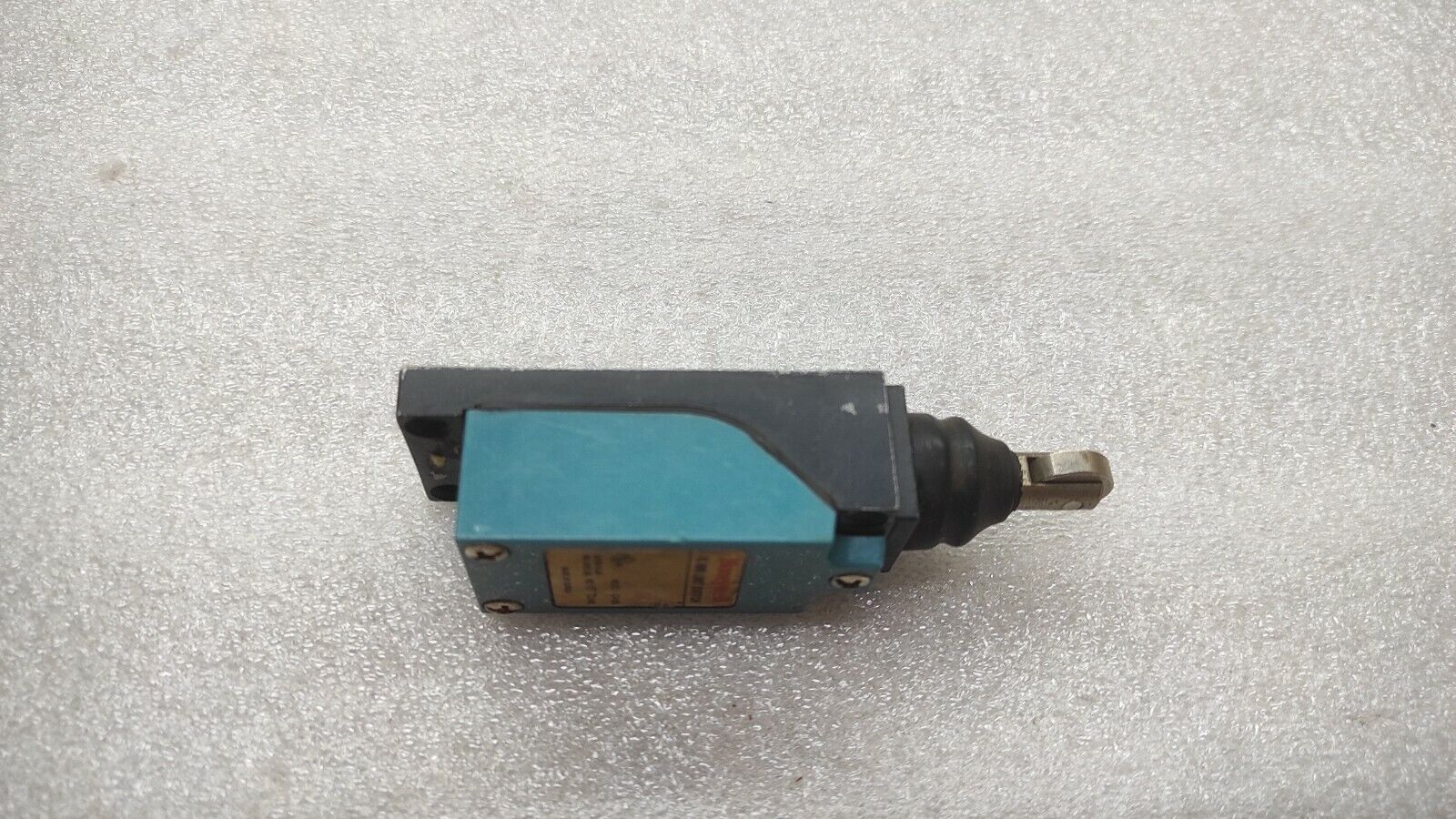 HONEYWELL VL MINI LIMIT SWITCH