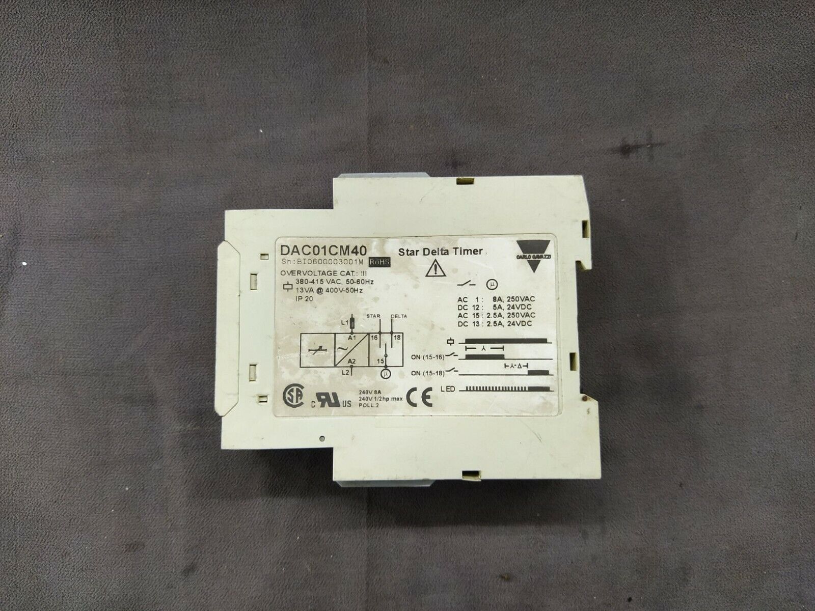 Carlo Gavazzi DAC01 Star Delta Timer DAC01CM40 380-415 VAC BODY BEND 