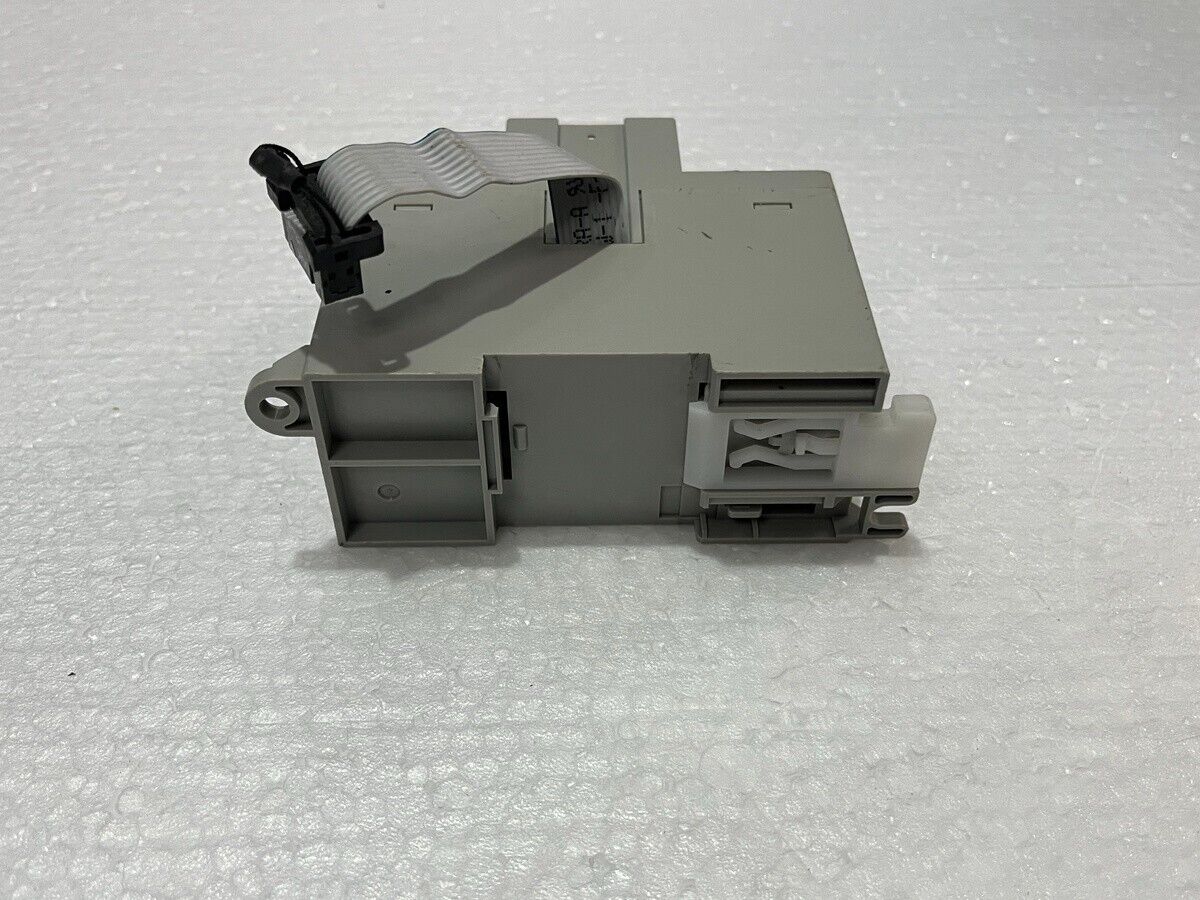 ALLEN BRADLEY CAT 1762-OB8 SER A SOLID STATE OUTPUT MODULE