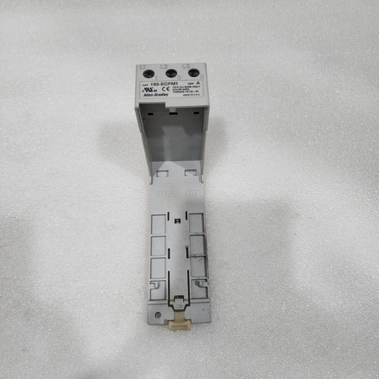 ALLEN BRADLEY CAT 193-ECPM1 DIN RAIL PANEL ADAPTER