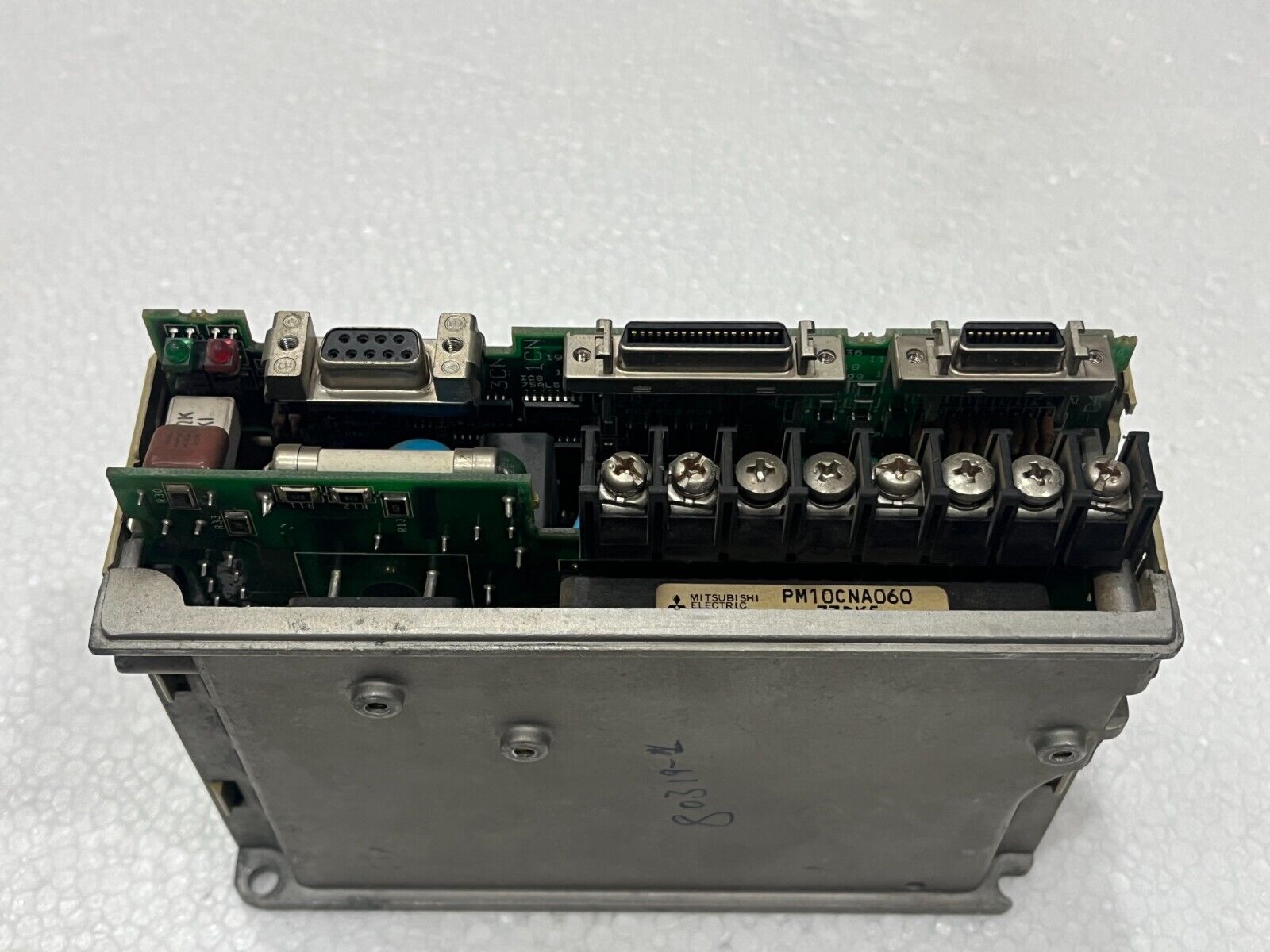 YASKAWA SGDA-01AS AC SERVOPACK SERVO DRIVE FRONT COVER BROKEN