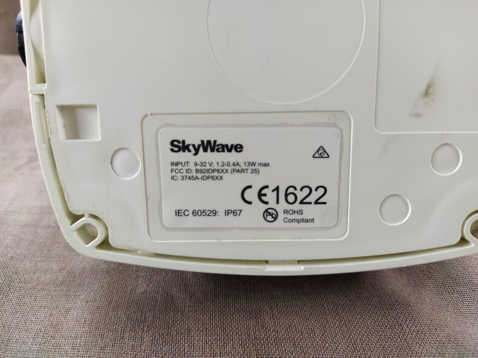 Skywave IDP 690 SM201206-SXG Satellite Terminal