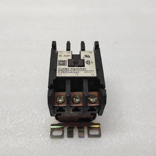 CUTLER HAMMER C25DNA340 MAGNETIC CONTACTOR 40A COIL VOLTAGE 24V