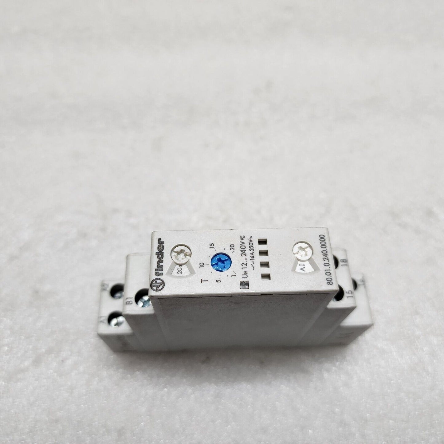 FINDER 80.01.0.240.0000 TIME DELAY RELAY 12-240VAC/DC