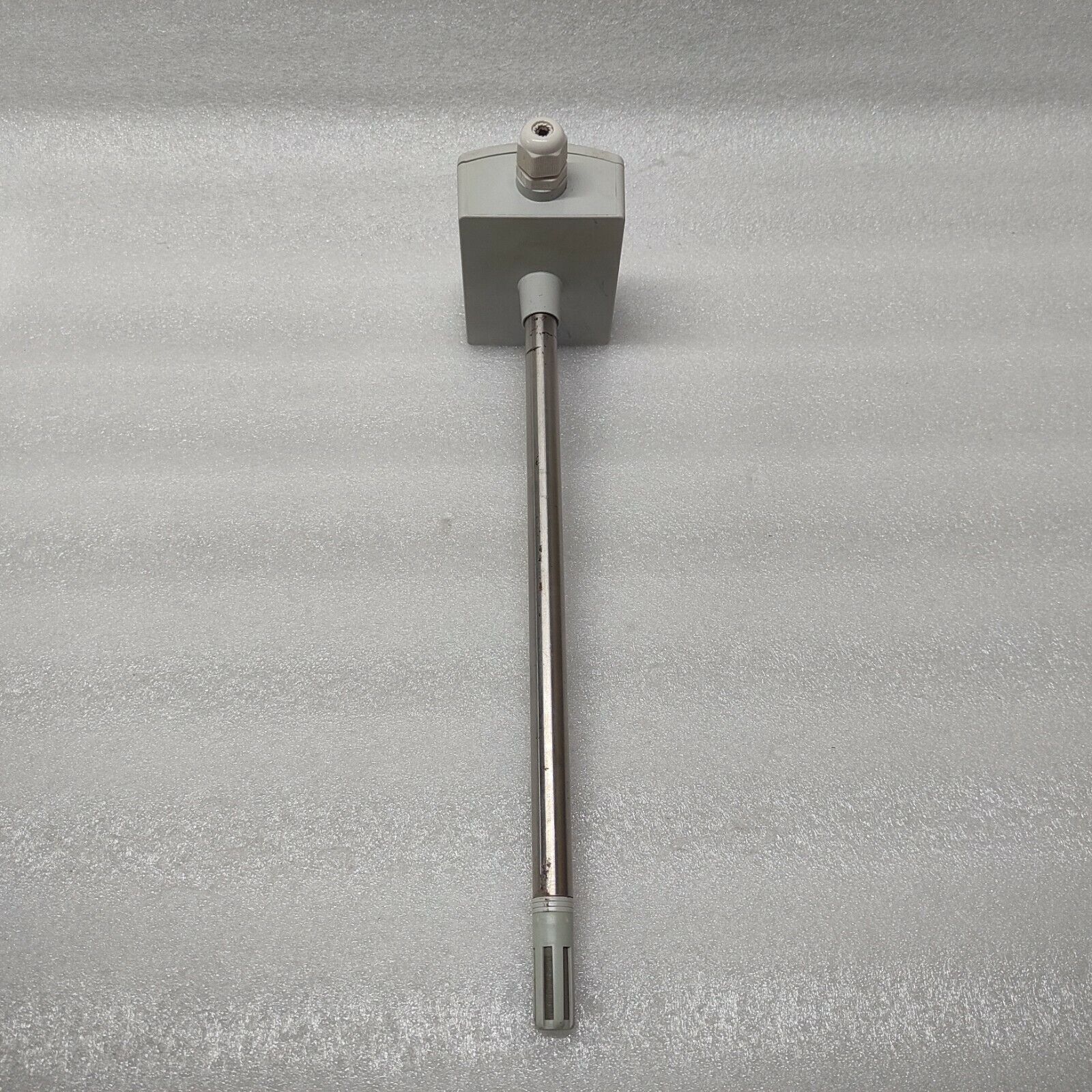 HONEYWELL H7080B3103 TEMPERATURE-HUMIDITY DUCT SENSOR 24VAC/DC PT1000