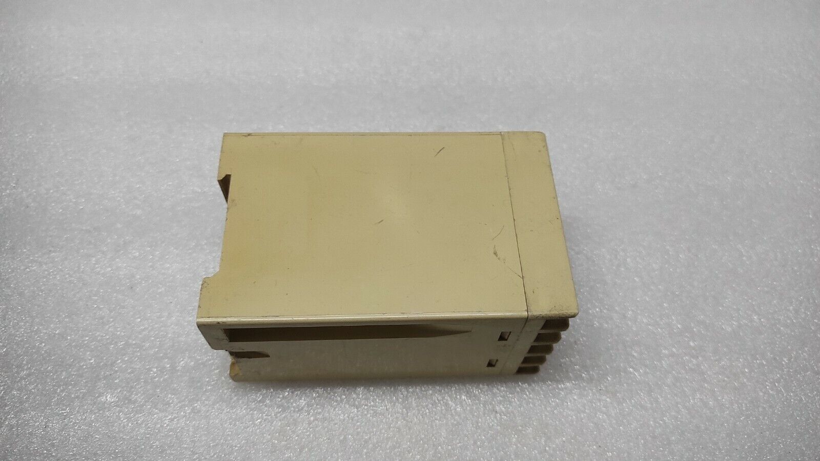 ABB SACE YU DELAY 110-125VAC/DC 702209/80-6