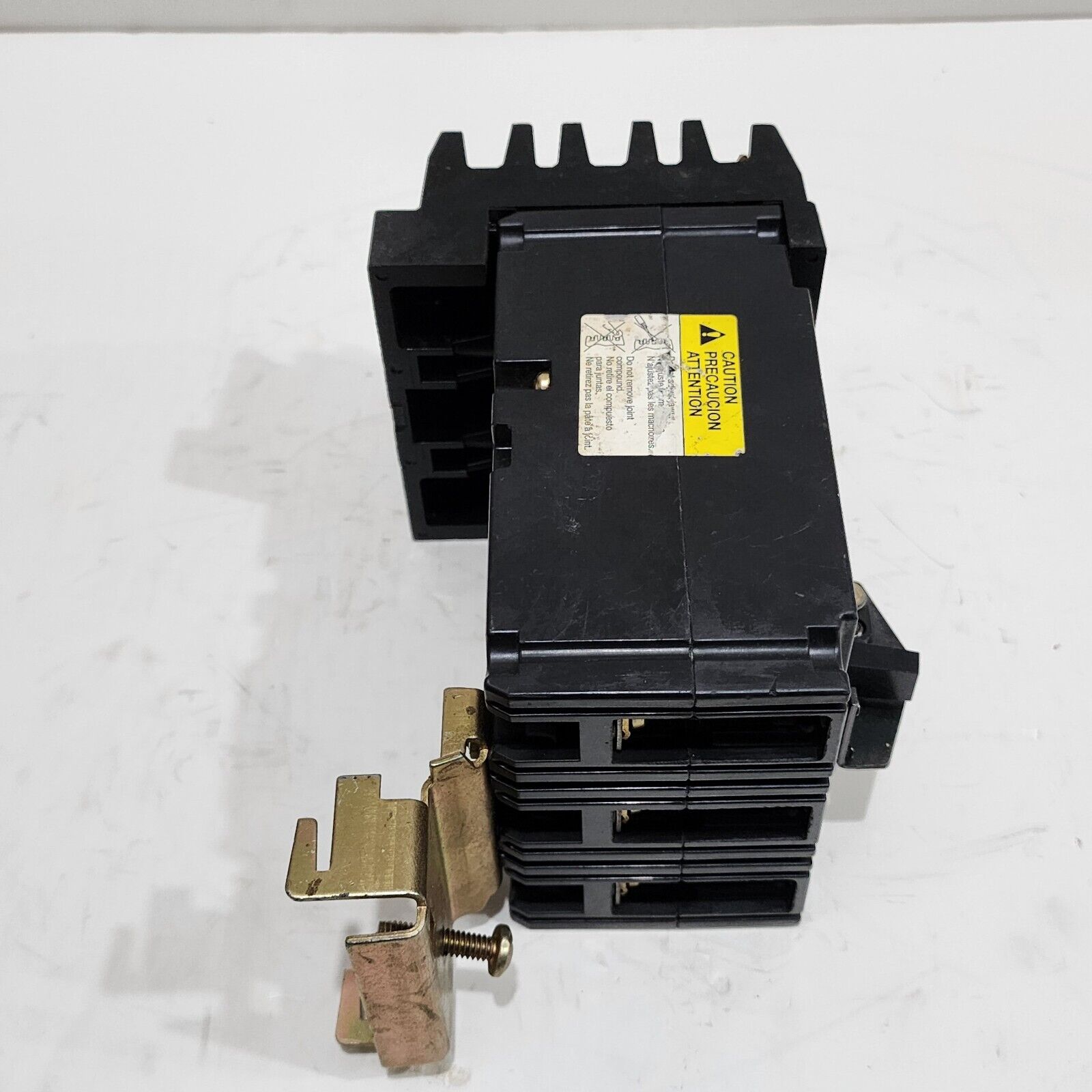 SQUARE D FC3401535 MOLDED CASE CIRCUIT BREAKER 15A 480V