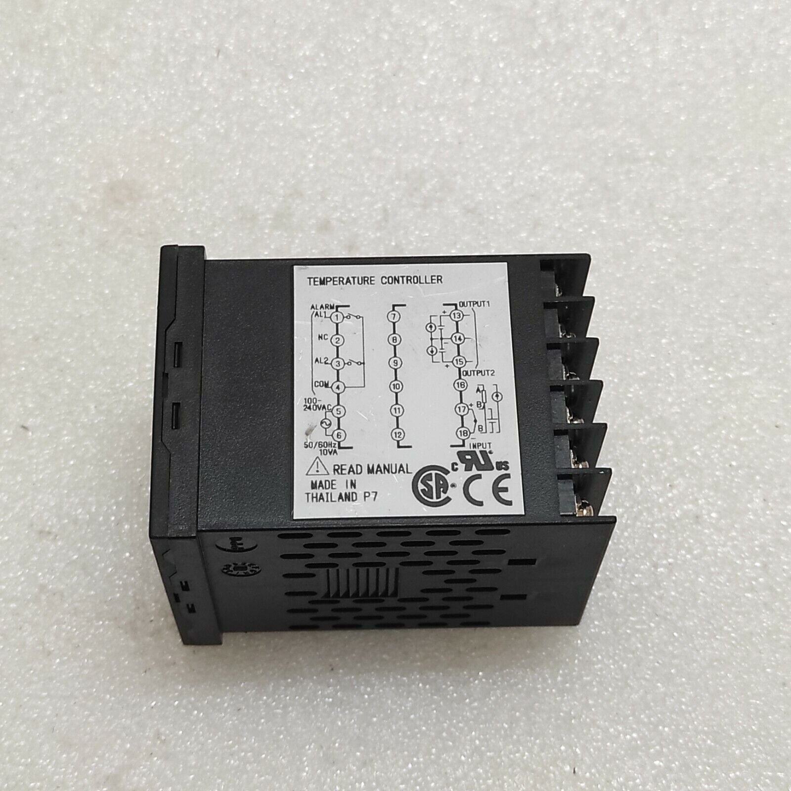 FUJI ELECTRIC PXF4 TEMPERATURE CONTROLLER PXF4ACC2-1V100 100-240V 48X48MM