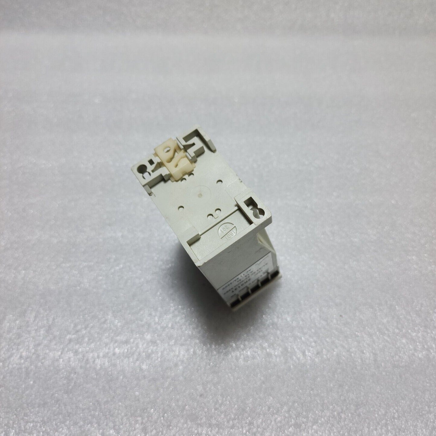 DOLD ZR912T TIME RELAY 220V