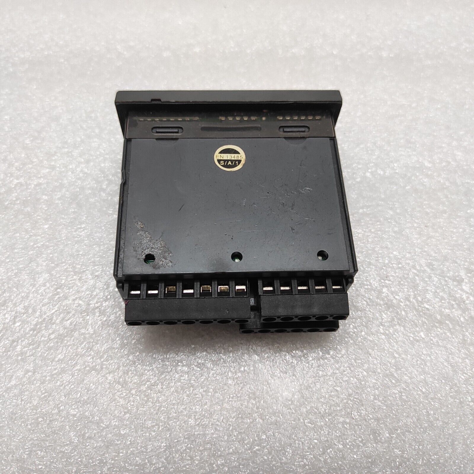 CAREL IR33C0LR00 REFRIGERATION DIGITAL TEMPERATURE CONTROLLER