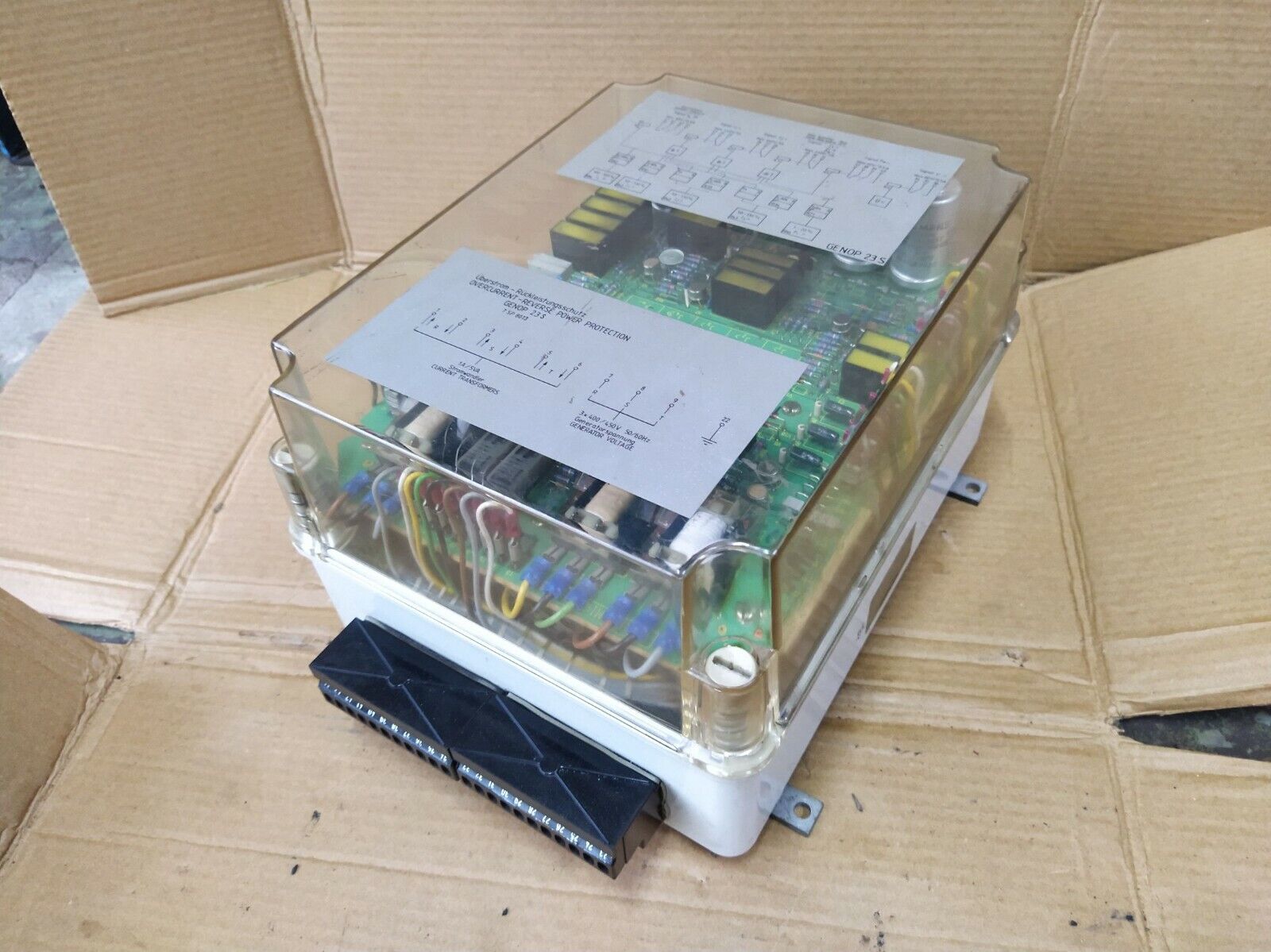 Siemens 7SP 8013 23S/1A 676140 400/450V GENOP 23 S Overcurrent Reverse Power Pro