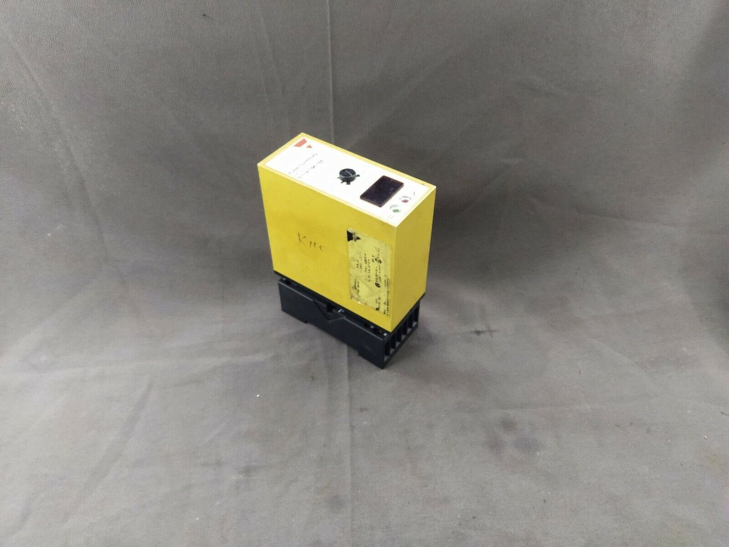 Carlo Gavazzi S 114 166 724 Pulse Continuity 24V DC S114166724