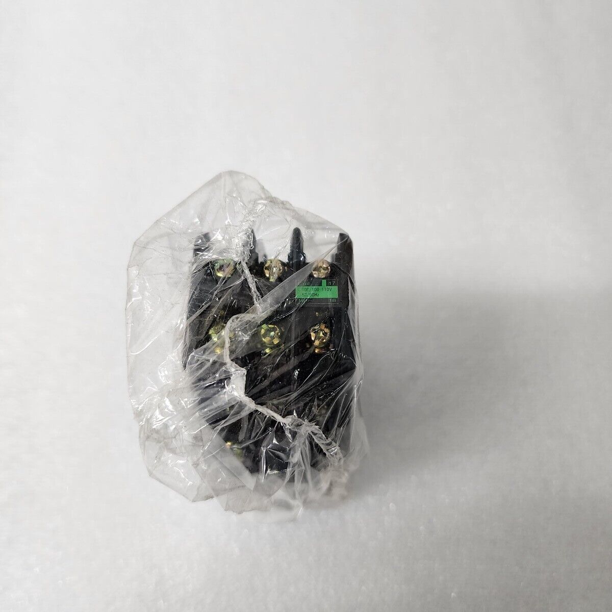 FUJI ELECTRIC SRC50-2U/X (4A2B) MAGNETIC CONTACTOR COIL VOLTAGE 100-110V