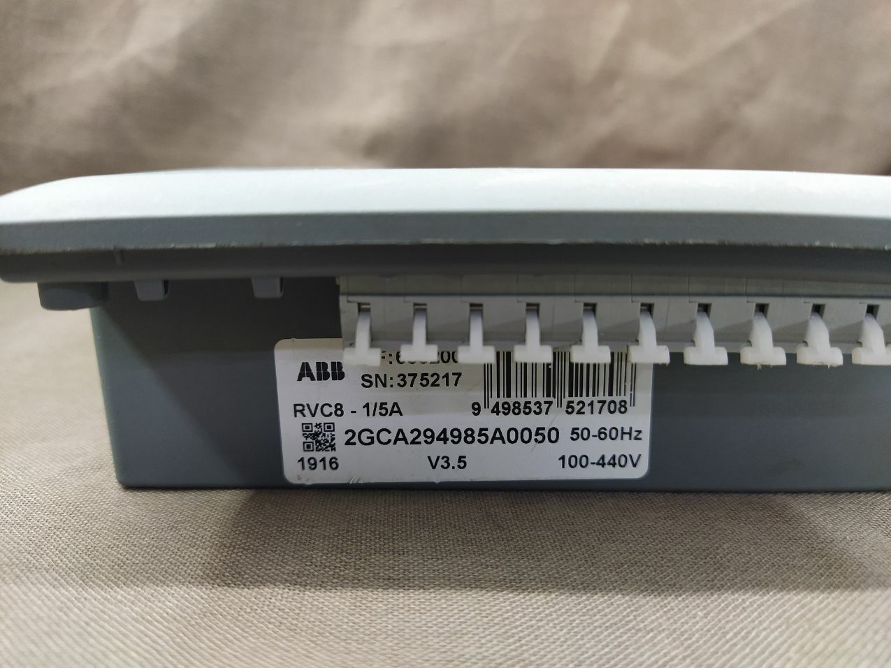 ABB RVC Power Factor Controller RVC8-1/5A 2GCA294985A0050 100-440V