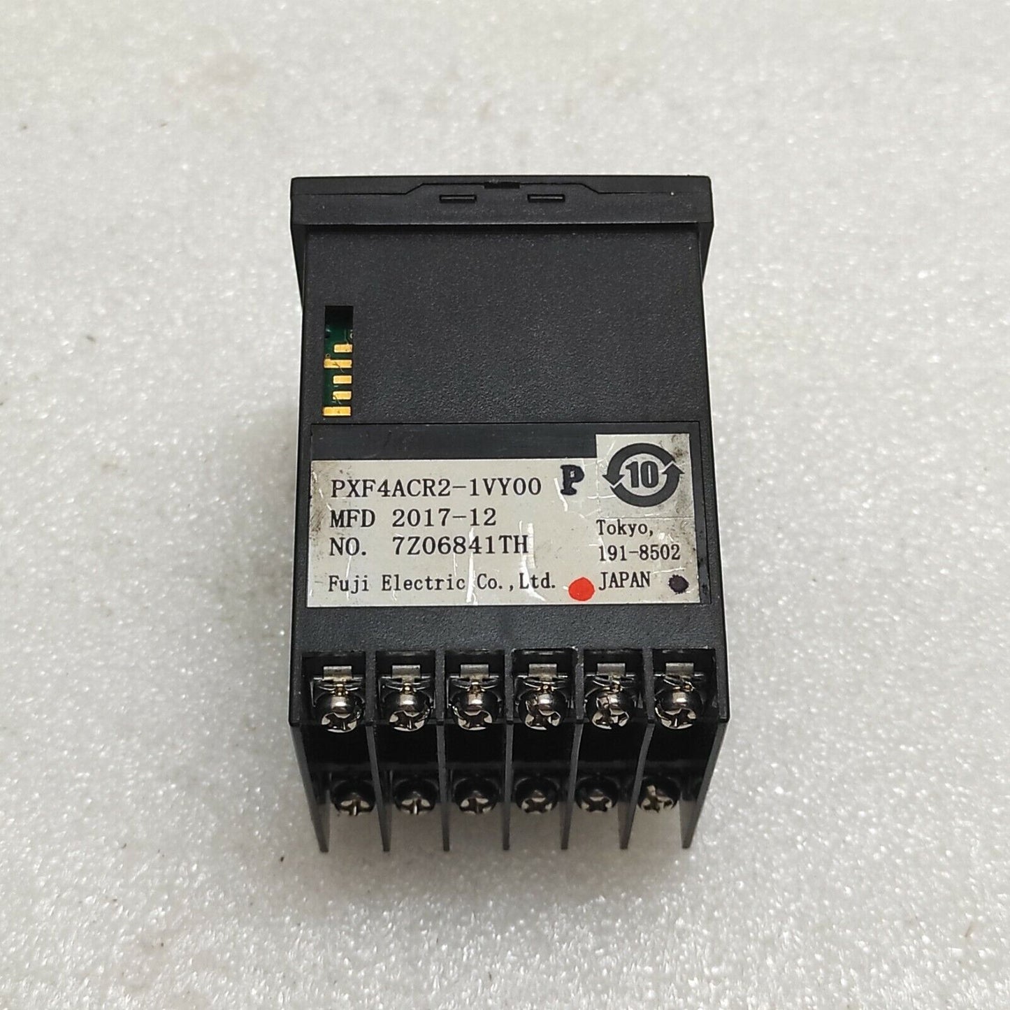 FUJI ELECTRIC PXF4 TEMPERATURE CONTROLLER PXF4ACR2-1VY00-P 100-240VAC 