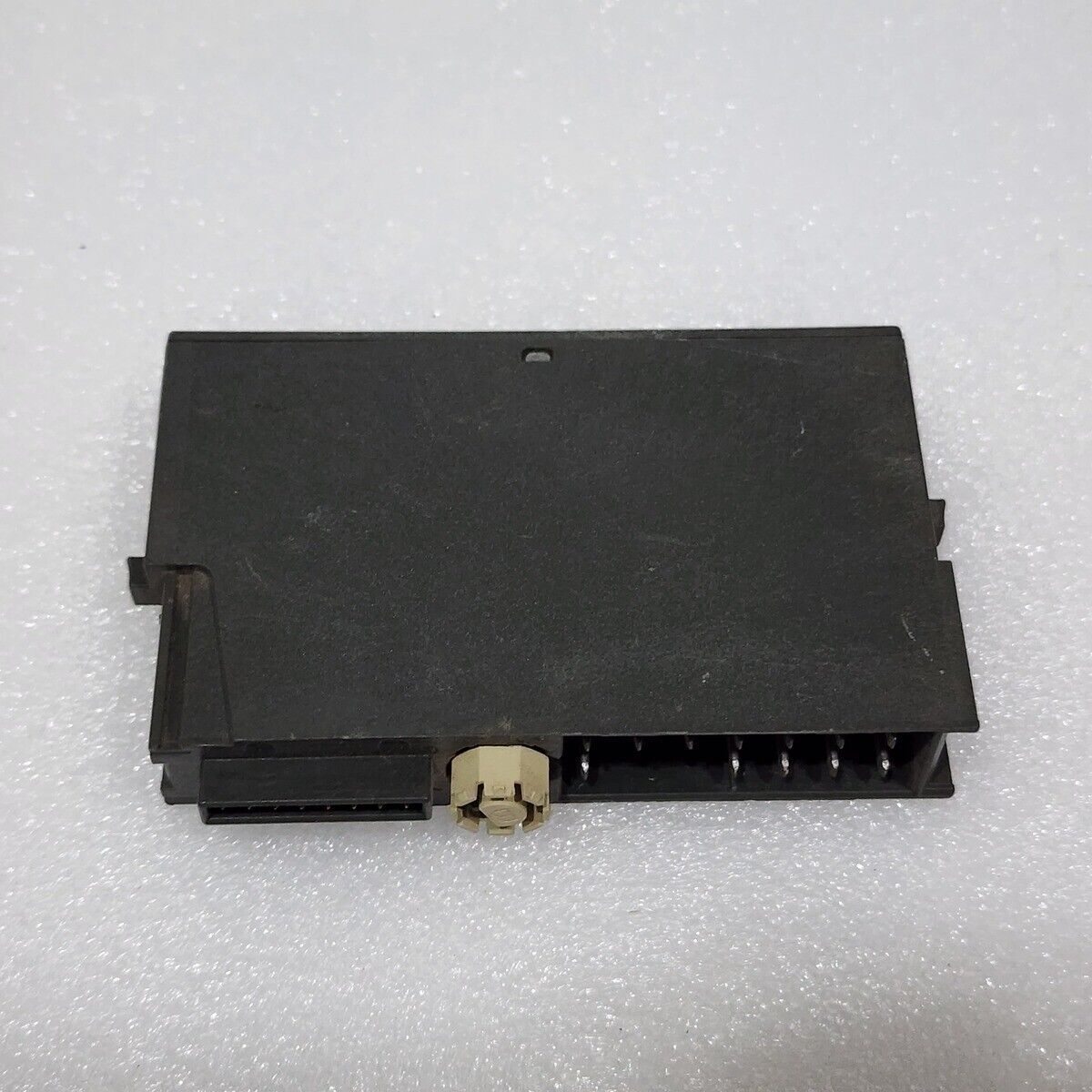 SIEMENS 6ES7 131-4BD01-0AA0 4-CH DIGITAL INPUT MODULE