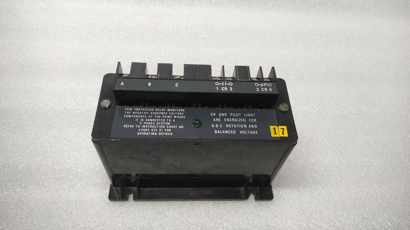 ALLEN BRADLEY CAT 813S-V0B LINE VOLTAGE MONITOR RELAY