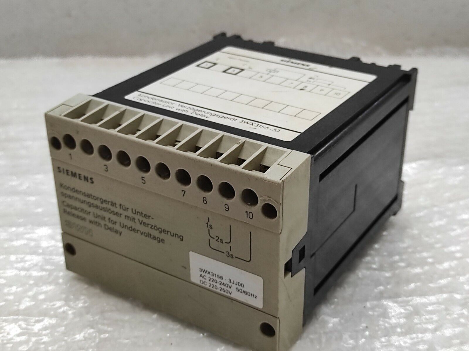 Siemens 3WN Capacitor Unit for Undervoltage Release With Delay 3WX3156-3JJ00 220