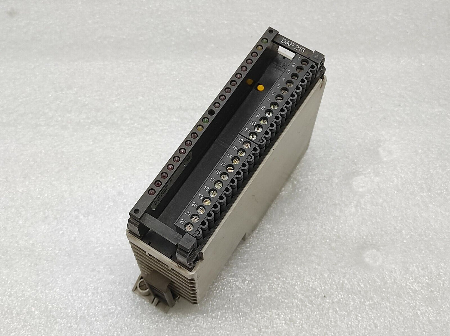 AEG MODICON DAP 216/AS-BDAP-216 OUTPUT MODULE