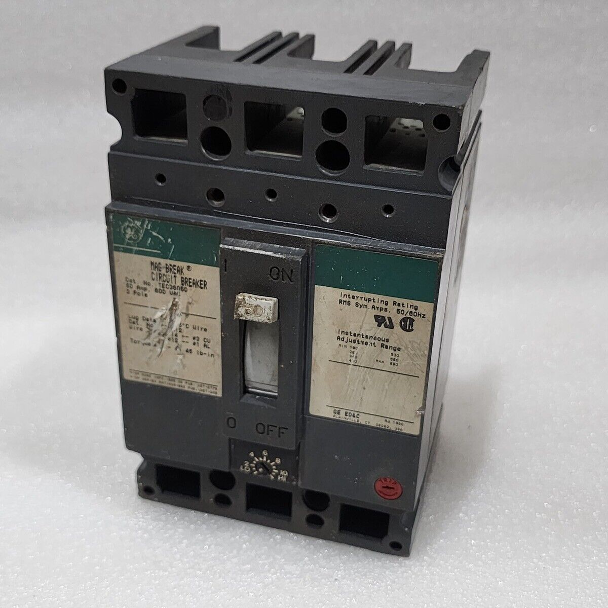 GE TEC36050 3-POLE CIRCUIT BREAKER 50A GENERAL ELECTRIC