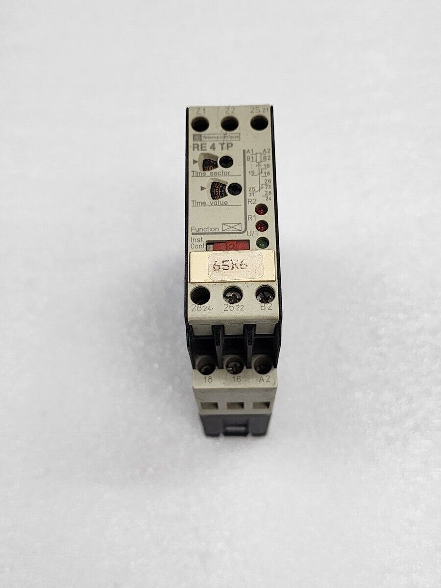 TELEMECANIQUE RE4 TP13BU TIME DELAY RELAY 09972 110-240V/24V/42-48V 0.05S-300H