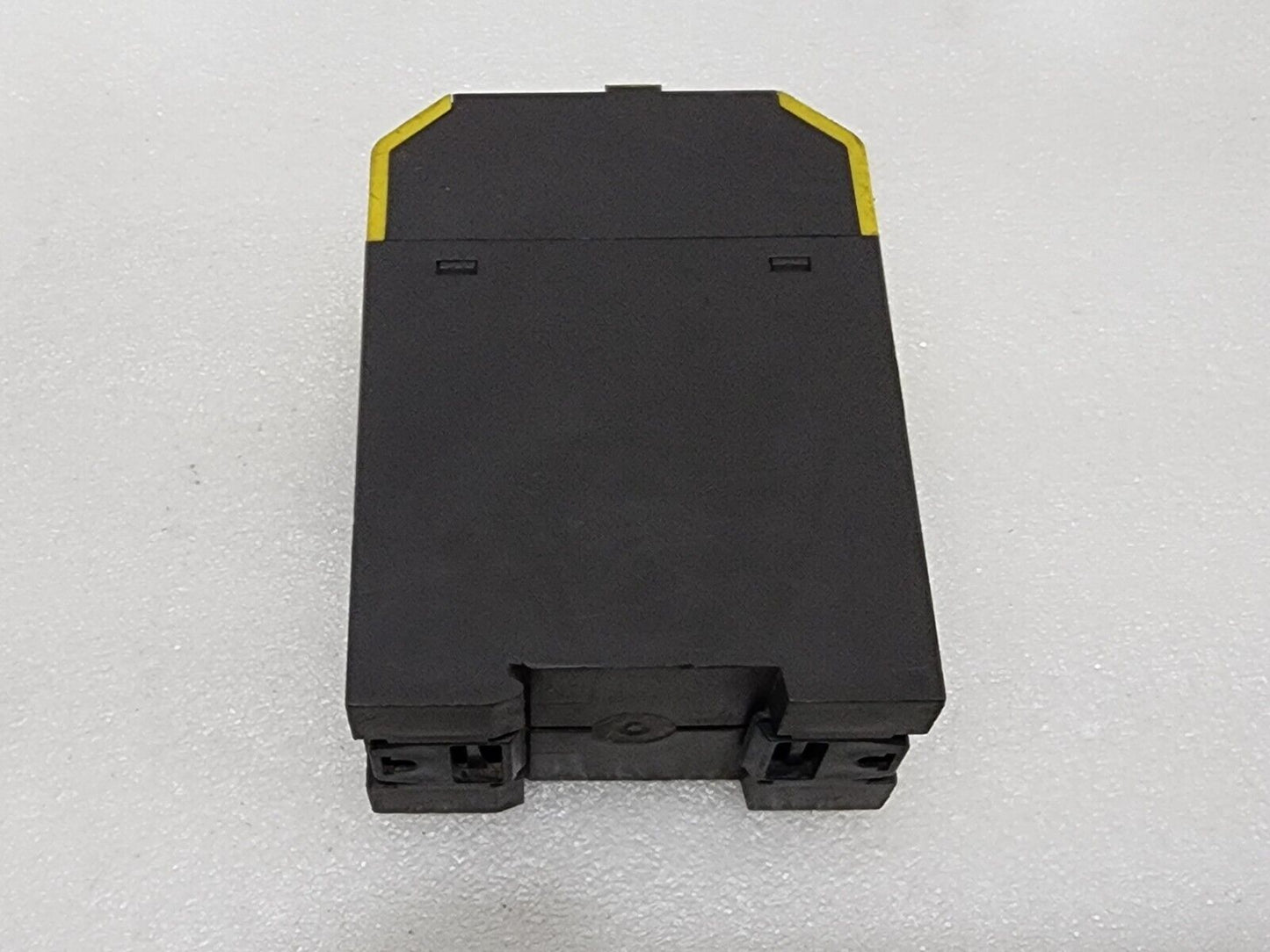 EBERLE 80015144100 CURRENT MONITORING RELAY 230V