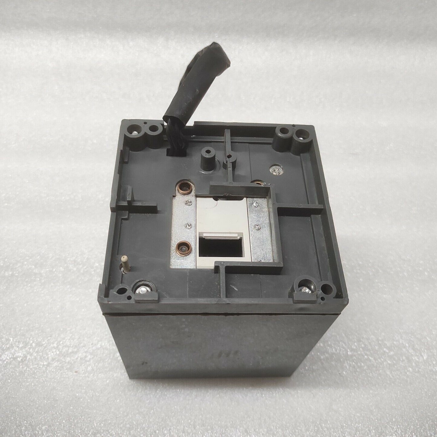 ABB S5 MOTOR OPERATOR 1SDA013876R1 220-250VDC/220-240VAC