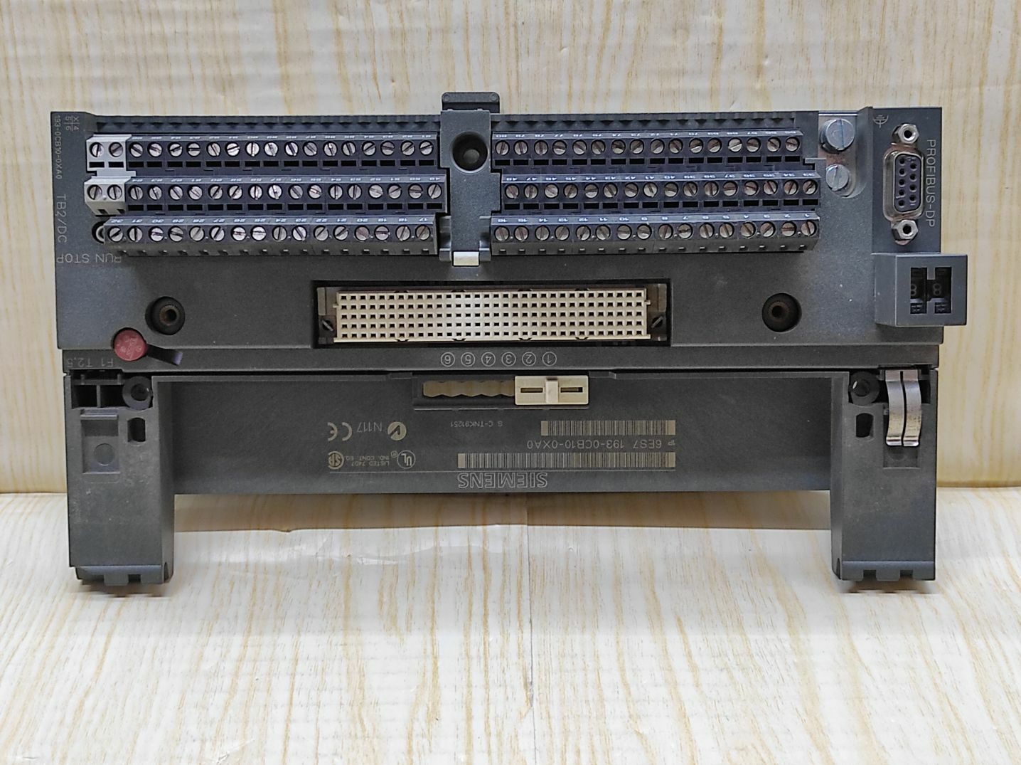 Siemens 6ES7 193-0CB10-0XA0 Simatic DP Terminal Module