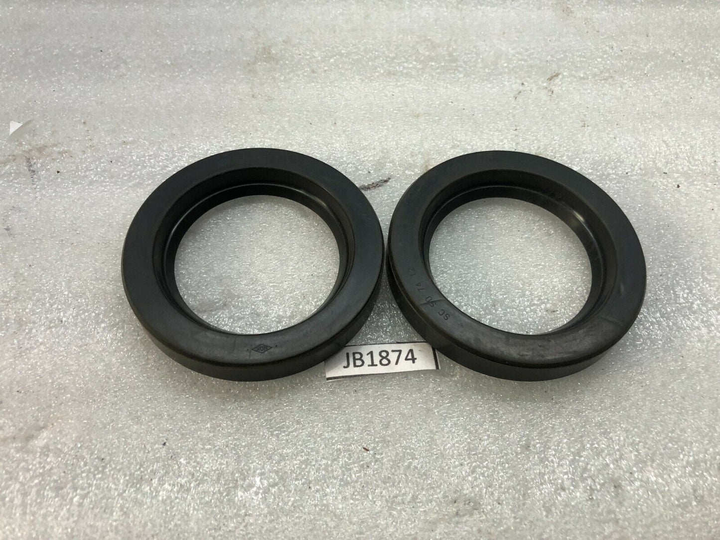 AEGEAN LEADER 516 OIL SEAL FOR HNP-401 LOT OF 2 UNIT