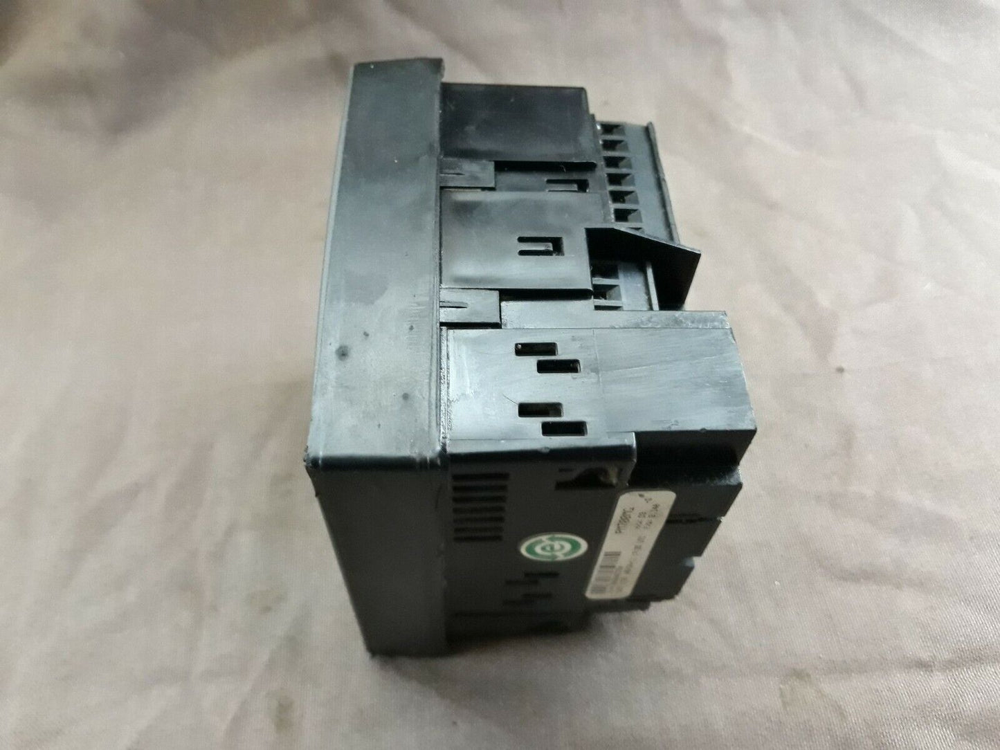 SE PM 700 Power Logic PM700MG CA