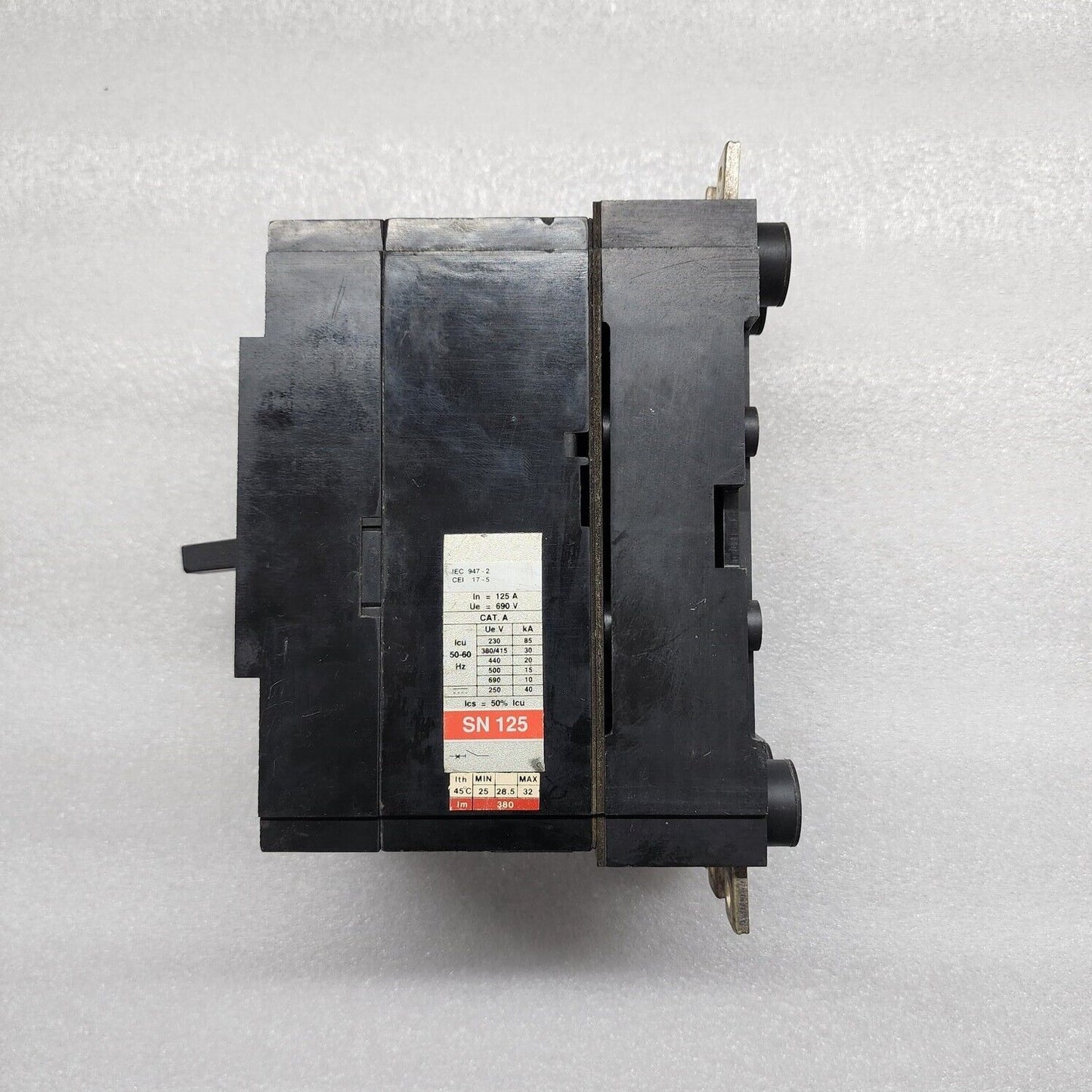 ABB SACE SN125 3-POLE BREAKER 125A