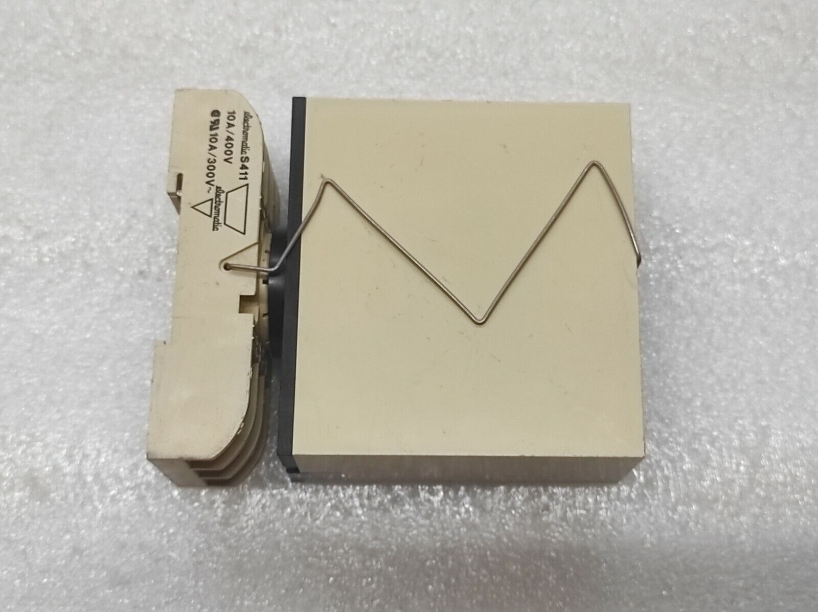 CARLO GAVAZZI SC 210 230 ONE SHOT TIMER 230V 0.5SEC