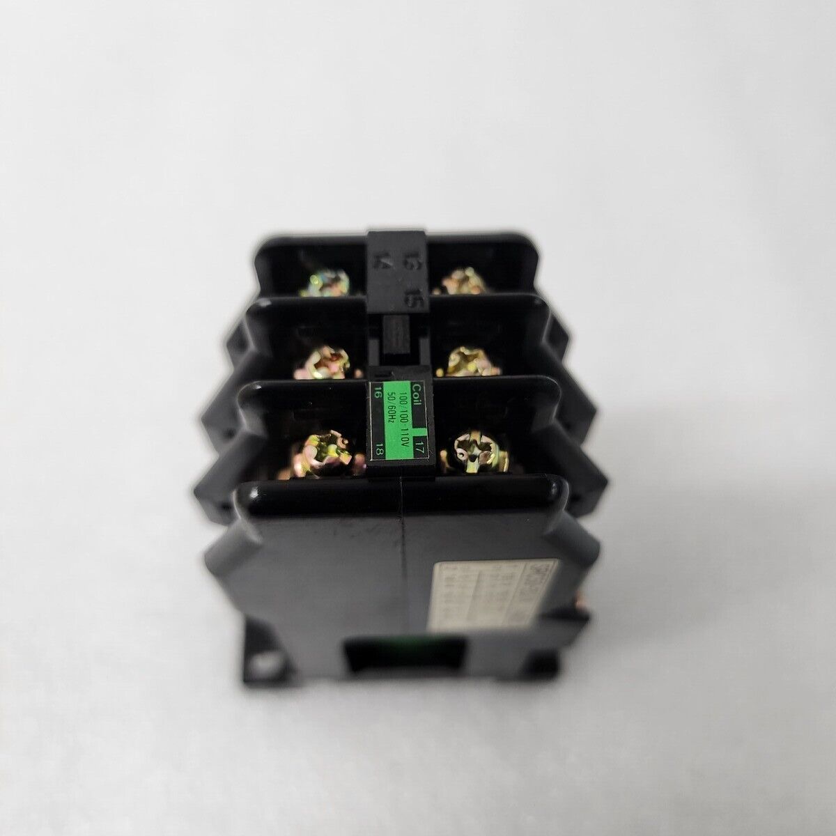 FUJI ELECTRIC SRC50-2U/X (4A2B) MAGNETIC COTNACTOR COIL VOLTAGE 110V