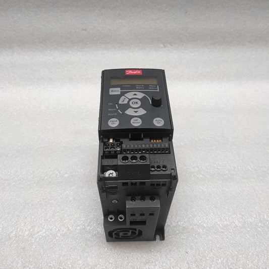 DANFOSS 132F0002 FREQUENCY CONVERTER FC051PK37S2E20H3XXCXXXSXXX MICRO DRIVE 0.37