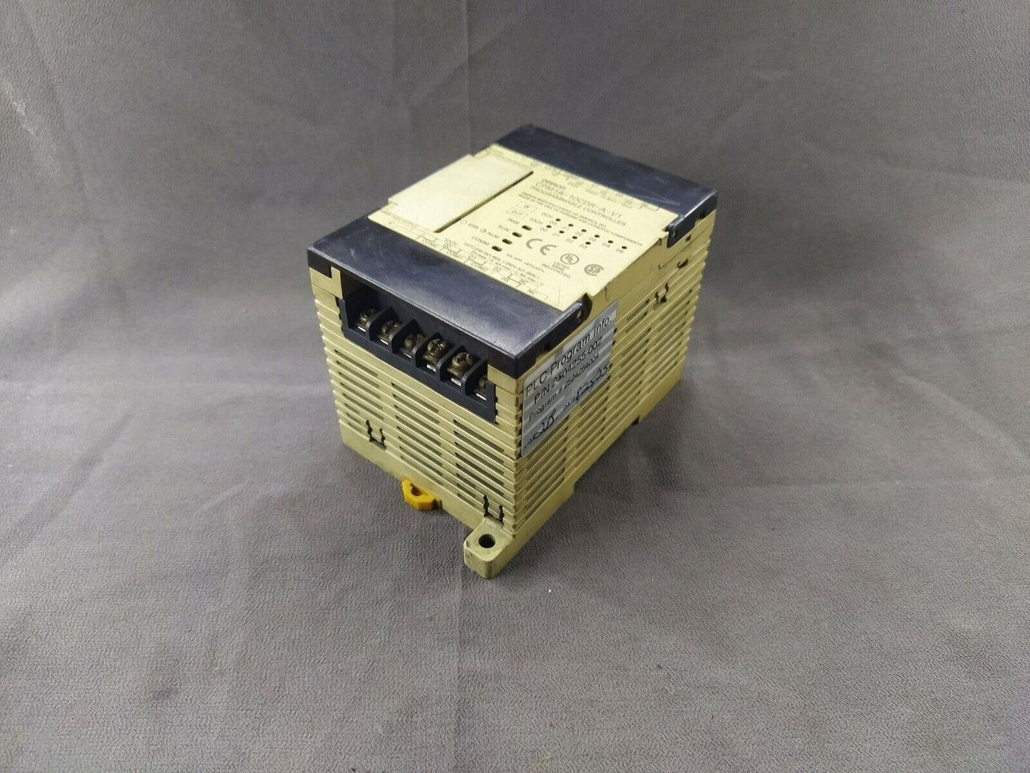 Omron CPM1A-10CDR-A-V1 Programmable Controller 100-240V AC CPM1A10CDRAV1