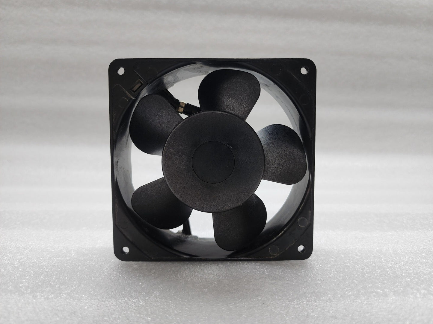 NMB 4715MS-22T-B5A FAN 220V AC LOT OF 4 UNIT